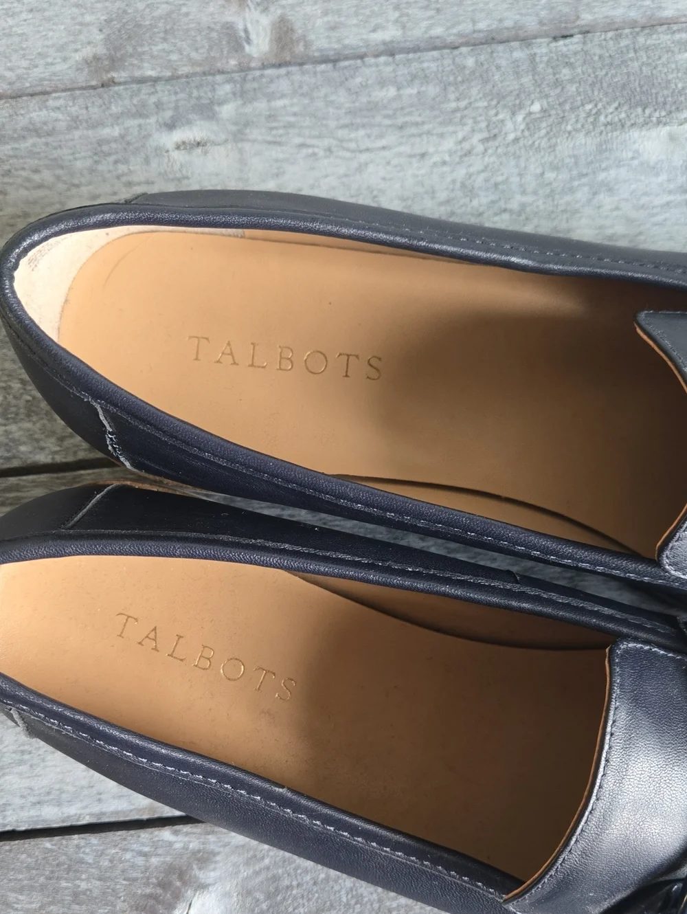 Talbots Laura Chain Link Leather Loafers NAVY - Picture 7 of 9